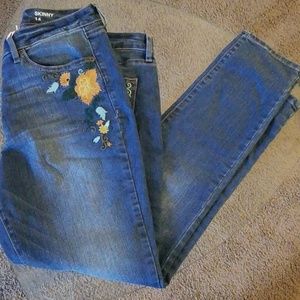 Women's Jean's